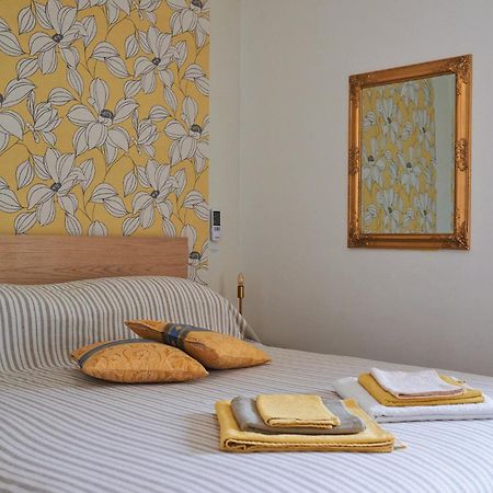 Dolce Lago B&B Сан Феличе дел Бенако Екстериор снимка